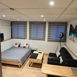 Grand Climatise Appartement